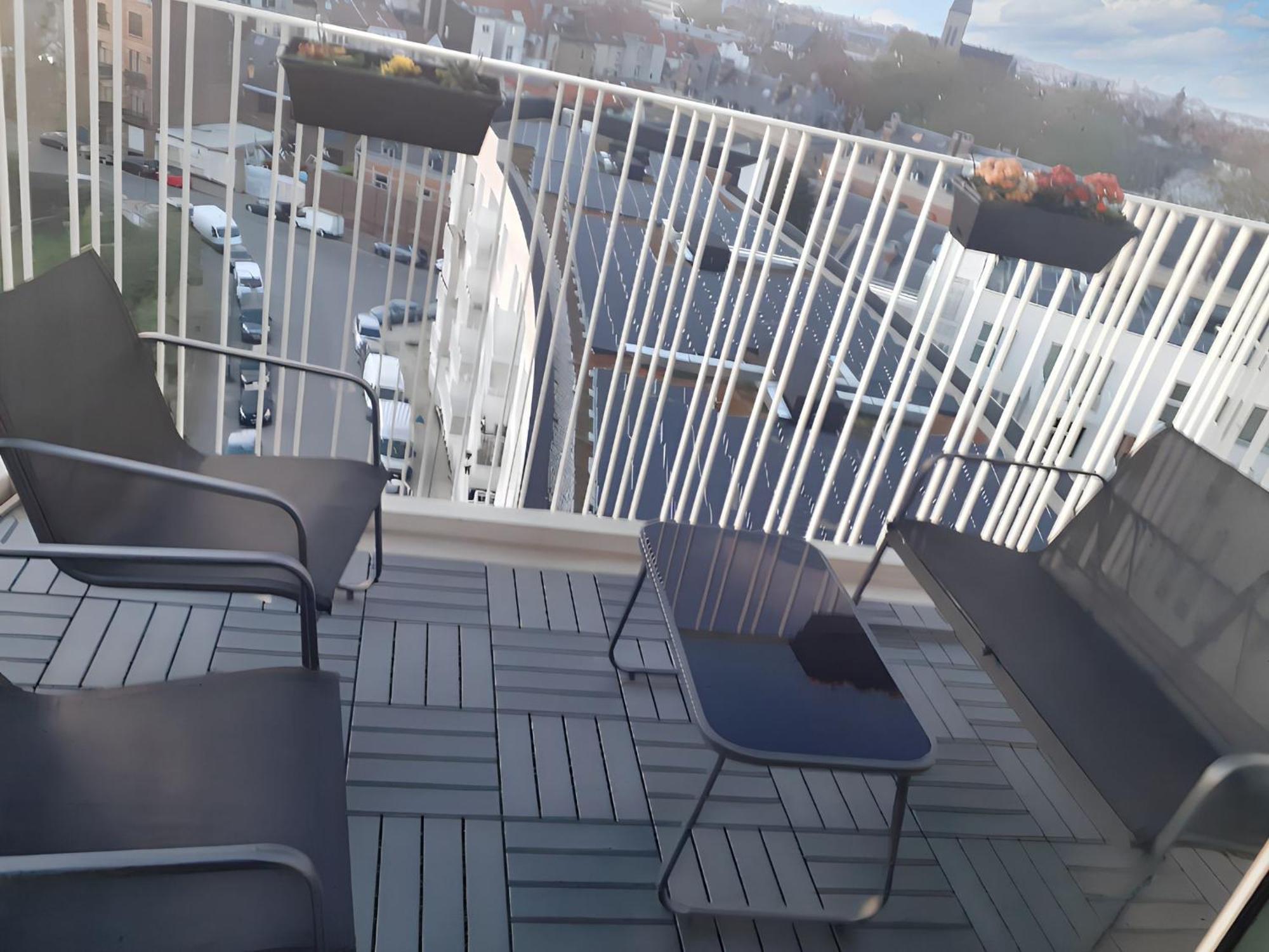 Modern Apartment In Cureghem Anderlecht 134 M² + Terrace Brussels Luaran gambar