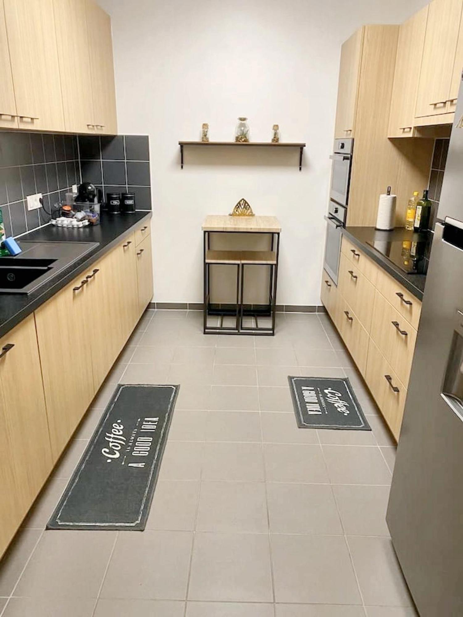 Modern Apartment In Cureghem Anderlecht 134 M² + Terrace Brussels Luaran gambar