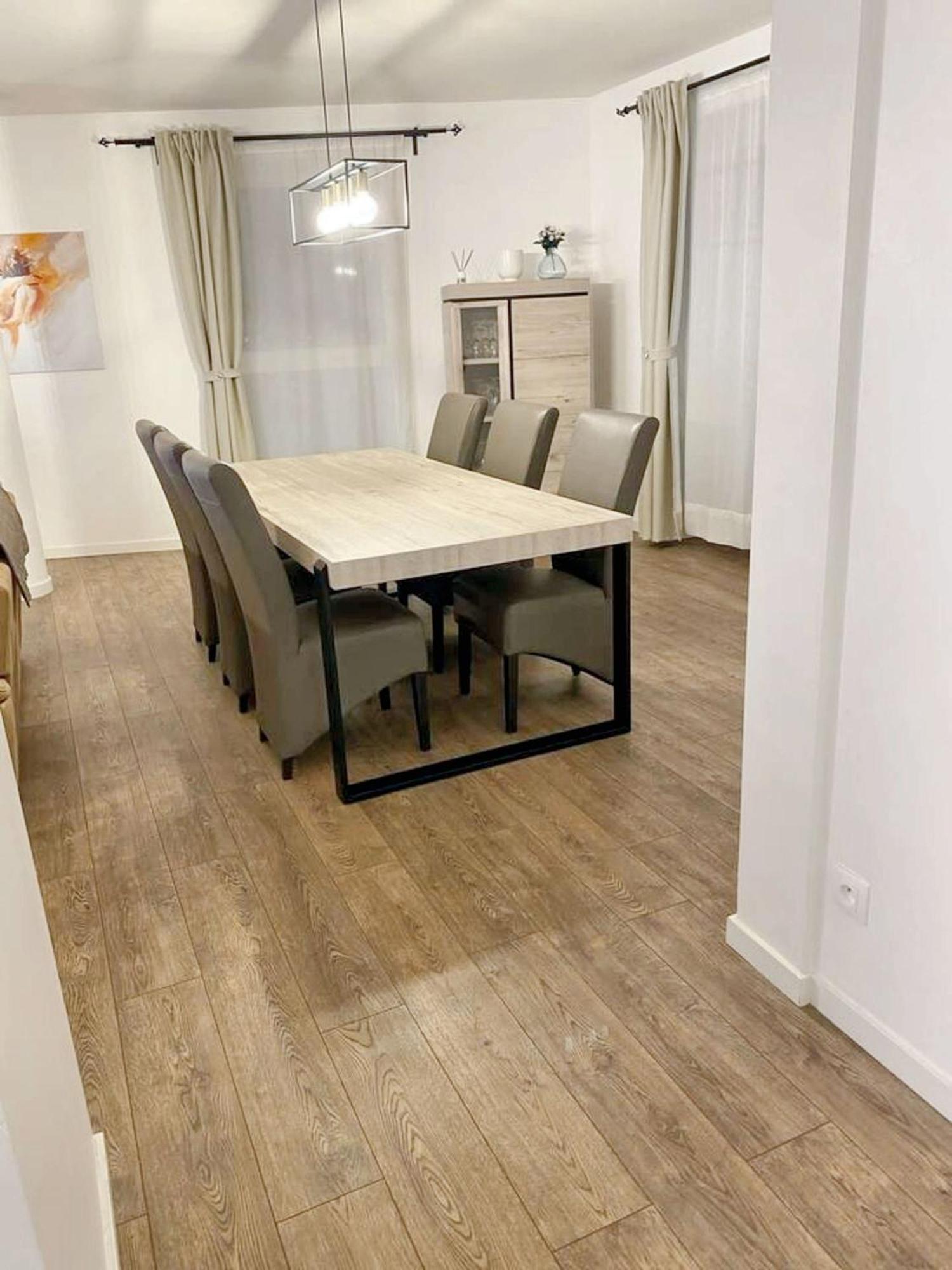 Modern Apartment In Cureghem Anderlecht 134 M² + Terrace Brussels Luaran gambar