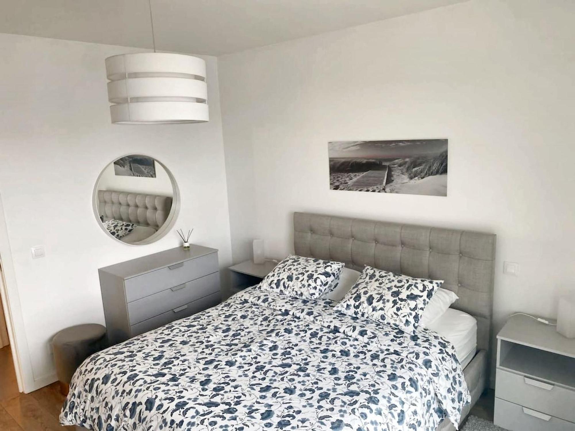 Modern Apartment In Cureghem Anderlecht 134 M² + Terrace Brussels Luaran gambar